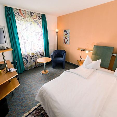 Hotel Residenz Schnelldorf Стая снимка
