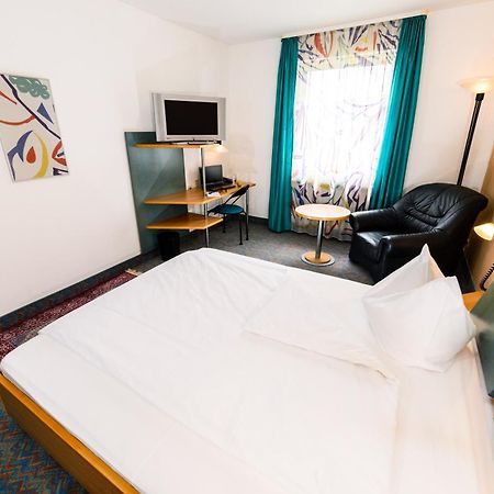 Hotel Residenz Schnelldorf Стая снимка