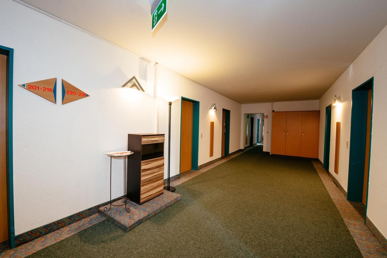 Hotel Residenz Schnelldorf Екстериор снимка
